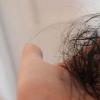 Šta predstavlja san o pramenu kose koji pada s glave