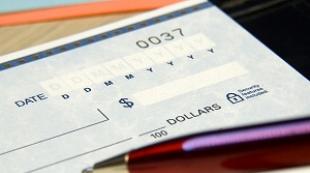 Τι πρέπει να γνωρίζετε για να ανοίξετε τραπεζικό λογαριασμό